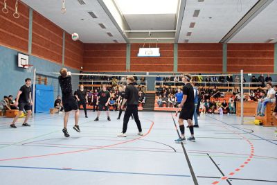 Schülervertretung veranstaltet Oster-Volleyball-Turnier