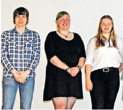 Der Förderverein der BBS Ammerland zeichnet fünf Schüler für verschiedene Leistungen aus.